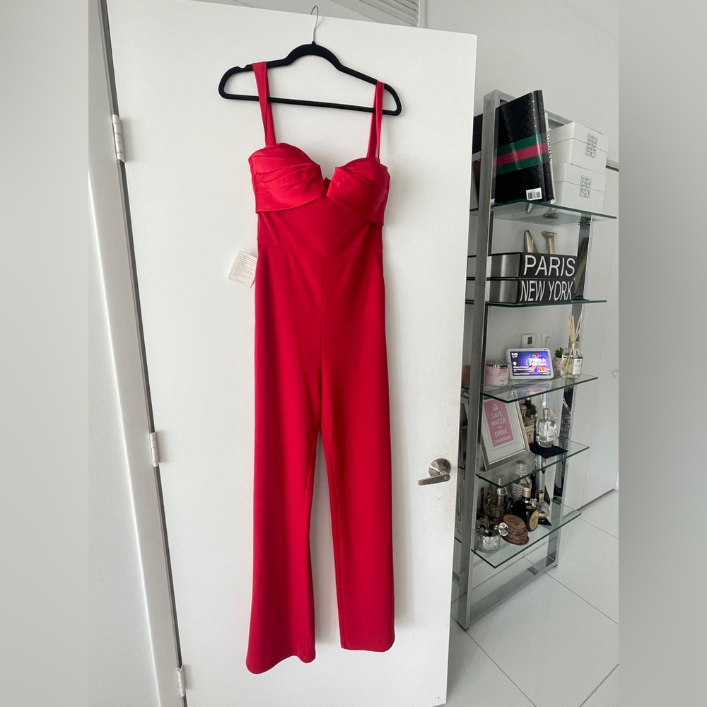 Miss Circle Red Jumpsuit - Size Medium - Tags Still On - Never Worn
